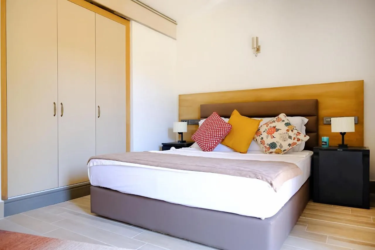 Les Sables Suits Bodrum